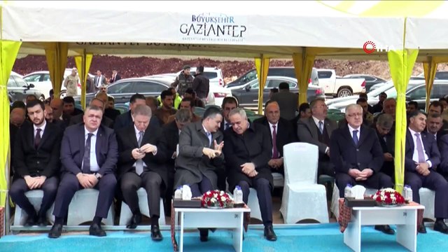 Tarım ve Orman Bakanı Bekir Pakdemirli, Lisanlı Fıstık Deposu Temel Atma Töreni'ne katıldı