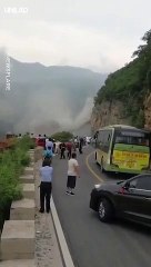 Un immense glissement de terrain colossal à Beijing