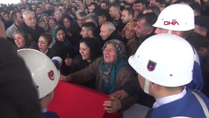 Gaziantep Kazada Hayatını Kaybeden Uzman Çavuş, Son Yolculuğuna Uğurlandı