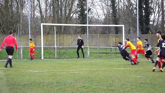 Championnat pré D1 U16. NEUVILLE - LAMBERSART : 2 - 3 (0-3)