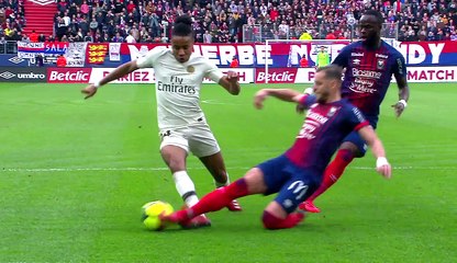 Focus sur Jonathan Gradit lors de SMCaen - Paris SG