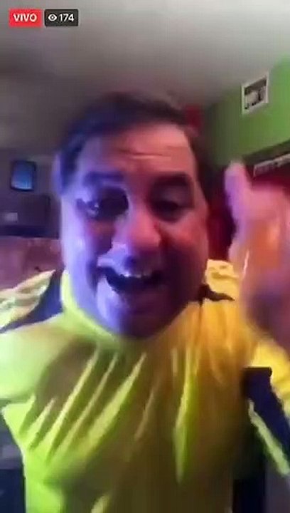 Evang. Benicio Molina Cantando Coros Pentecostales