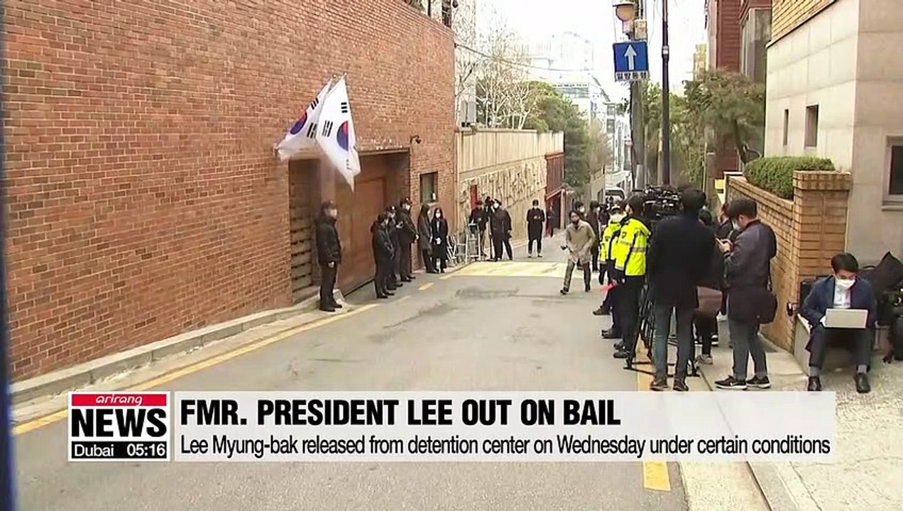 Fmr. President Lee Myung-bak released on $886,000 bail amid ongoing trial