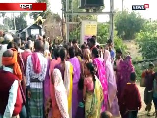 पानी पराने पर चाचा ने किया विरोध, तो भाई और भतीजे ने मिलकर कर दी हत्या