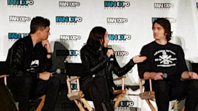 FAN EXPO VAN 2019 - LEGENDS OF TOMORROW & ARROW CLIP 3