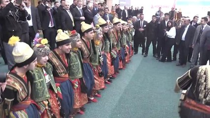 Tekrar) Pakdemirli: "İnşallah Kırmızı Eti 2-3 Sene İçerisinde İhraç Eder Duruma Geliriz"