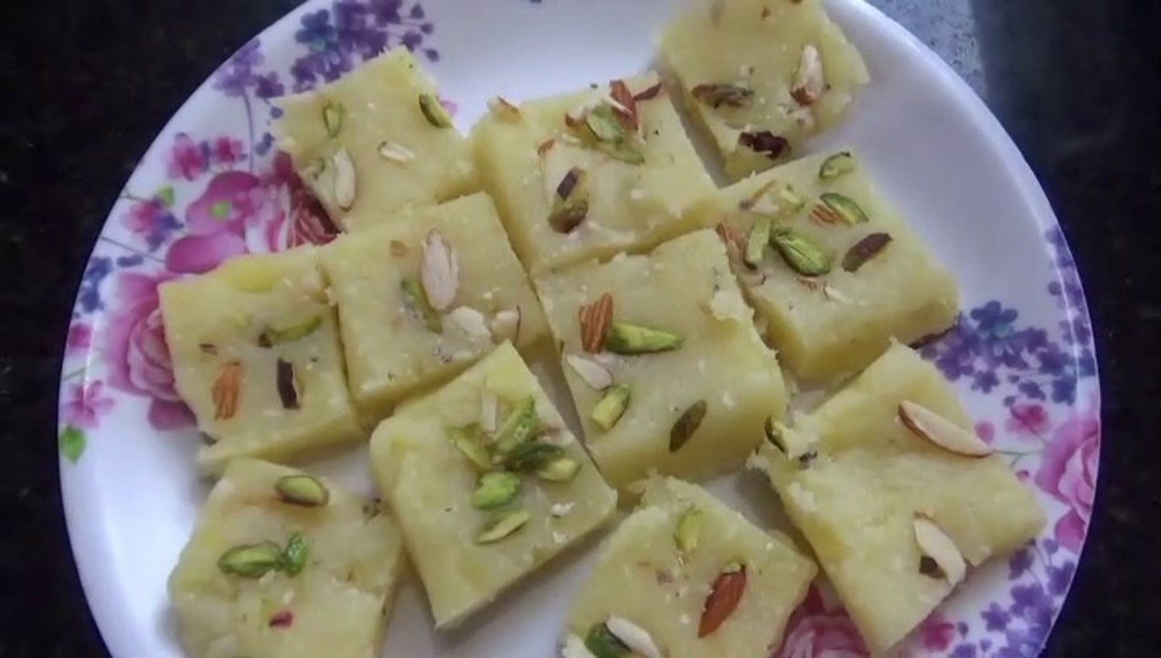 How to prepare aloo burfi in home|aloo burfi recipe|make aloo burfi in home easily|Quick sweet aloo burfi|
