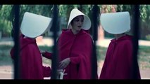 Lexcellente parodie de The Handmaids Tale avec Florence Foresti