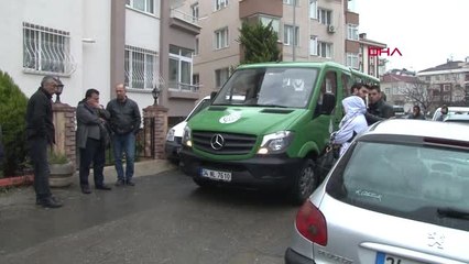 İstanbul Ümraniye Evinde Bıçaklanan Kadın Öldü