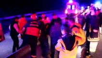 Kula’da Yolcu Otobüsü Tıra Arkadan Çarptı 20 Yaralı