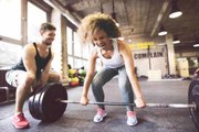 Wie flirtet Mann im Fitnessstudio?