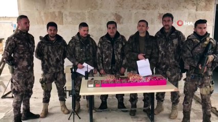 Öğrenciler Afrin'de ki polis kardeşlerine gıda kolisi hazırladılar