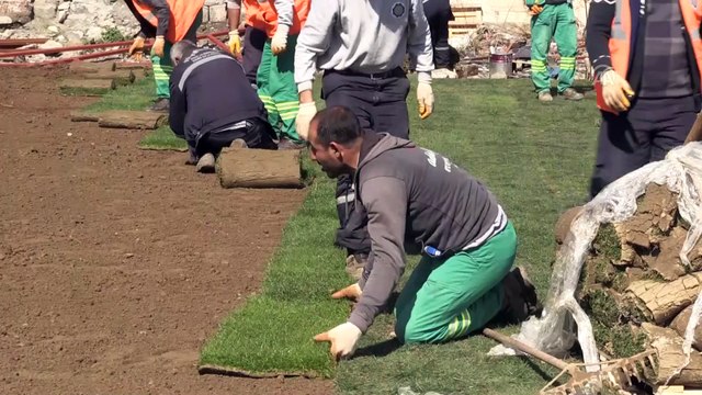 Teröristlerin yaktığı cami, Regaip Kandili'nde ibadete açılıyor - DİYARBAKIR