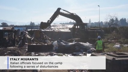 Italian police dismantle migrant camp, move 900 residents to centers