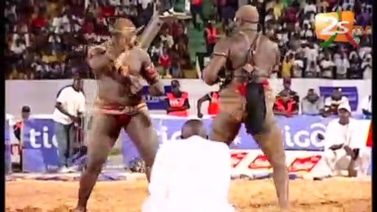 EXTRAIT BANTAMBA COMPILATION DES COMBATS DE TAPHA TINE