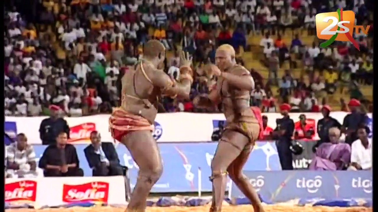 EXTRAIT BANTAMBA EXCLU ENTRETIEN AVEC TAPHA TINE