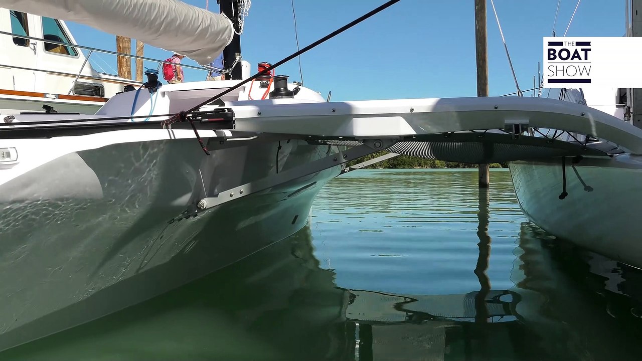 [ENG] CORSAIR 760 - Sailing Trimaran Tour - The Boat Show