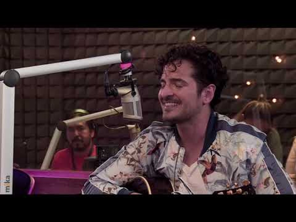 Acústico  Tommy Torres
