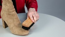 5 طرق ذكيّة لتنظيف مختلف أنواع أحذيتك بمكوّنات موجودة في منزلك