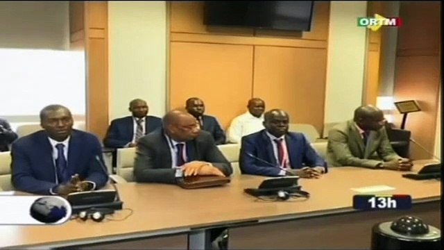 ORTM/Signature de plusieurs conventions entre le ministre de l’économie et des finances Malienne et la BAD à Abidjan