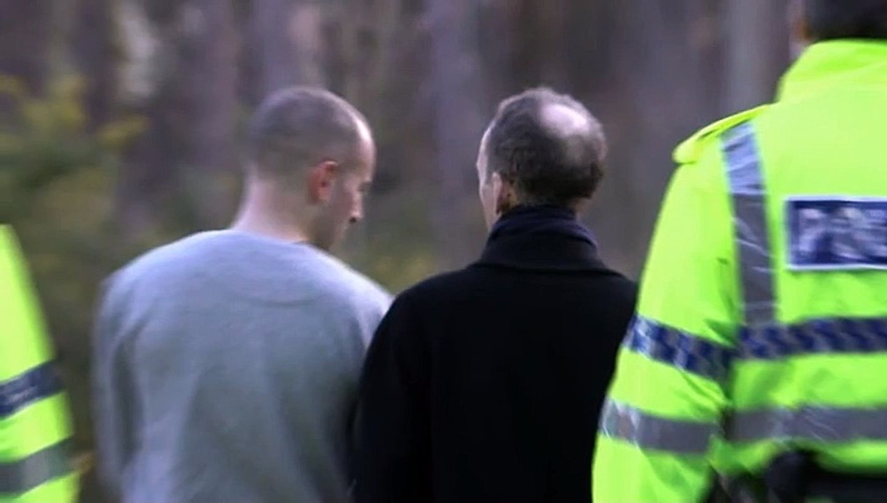 Shallow Grave E02 Blood Brothers