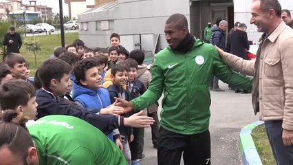 Çaykur Rizesporlu Futbolcu Samudio: "Önümüzde Uzun Bir Maraton Var"