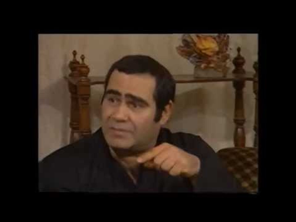 نجم الكوميديا سيد زيان يغنى من ألحان نجم الكوميديا سعيد صالح اسمع كلامي وحلله تلقاه بسيط من أوله