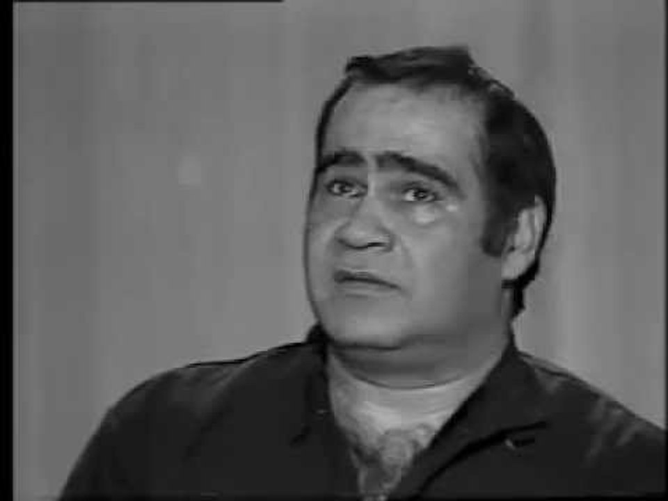 نجم الكوميديا ســــيد زيــــان وتقديره الجميل  للفنان الكبير محمود يس