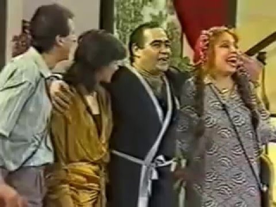 نجم الكـومـيـديـا ســيد زيـان و أغنية  يا حق من مسرحية اللومنجي ألحان د. أحمد الكحلاوى