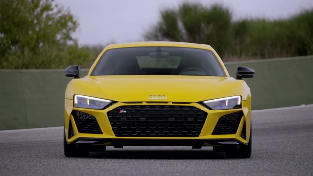 Audi R8 Design in Vegas Yellow