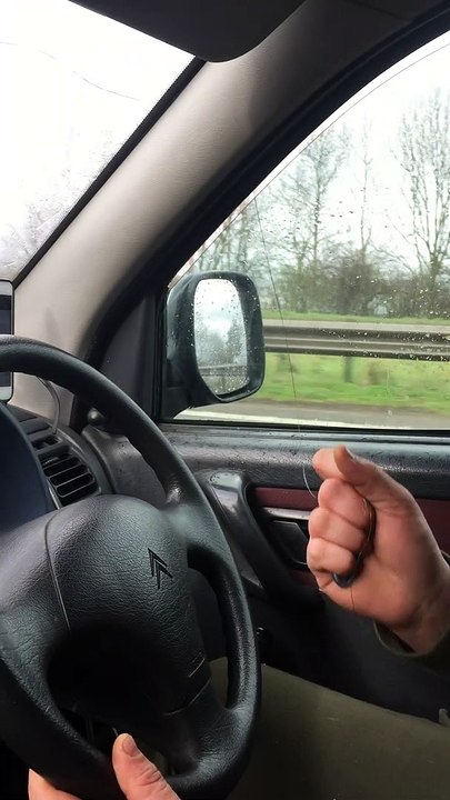 What to Do When Your Windshield Wipers Break