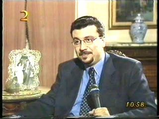 برنامج اختراق - السيدة جيهان السادات تتحدث عن قرارات السادات قي إدارة الدولة وخاصة الحروب