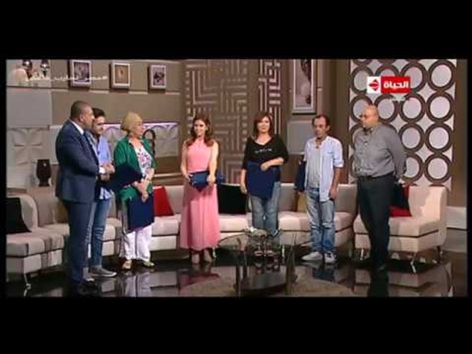 بوضوح - الدكتور عمرو الليثي يكرم نجوم مسلسل ربع رومي "أفضل مسلسل كوميدي في رمضان"