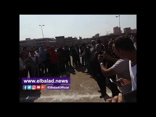قيادات جامعة بنها تشارك طلاب كلية التمريض مبارة كرة قدم.
