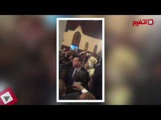 اتفرج | الأقباط يستقبلون الرئيس السيسي بالورود في الكاتدرائية