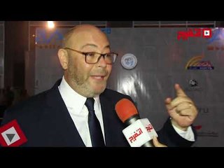 اتفرج | عادل أديب يوجه رسالة لصفية العمري وحسين فهمي