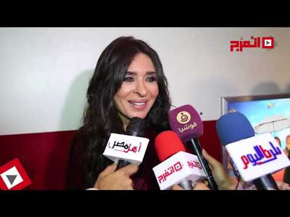 اتفرج | طلعت زكريا ودينا يكشفون شخصياتهم بـ «حليمو»