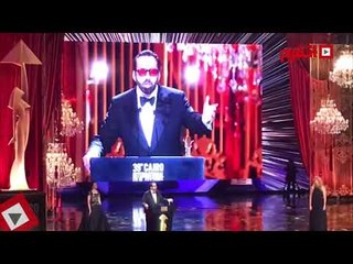 اتفرج | نيكولاس كيدج: سأبتسم ولن يخيفني الإرهاب