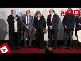 اتفرج | كلمة يحيي الفخراني أثناء تكريمه  بمهرجان جمعية الفيلم