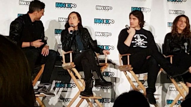 FAN EXPO VAN 2019 - LEGENDS OF TOMORROW & ARROW CLIP 7