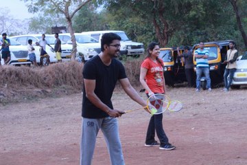 വിജയും ഹൃത്വിക്ക് റോഷനും ഒന്നിക്കുന്നു? | filmibeat Malayalam