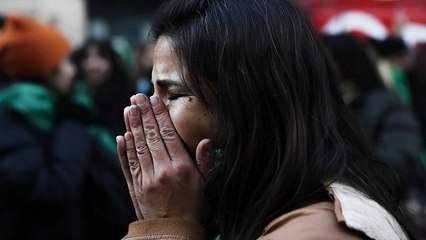 Nemzeti gyász a nőkért Portugáliában