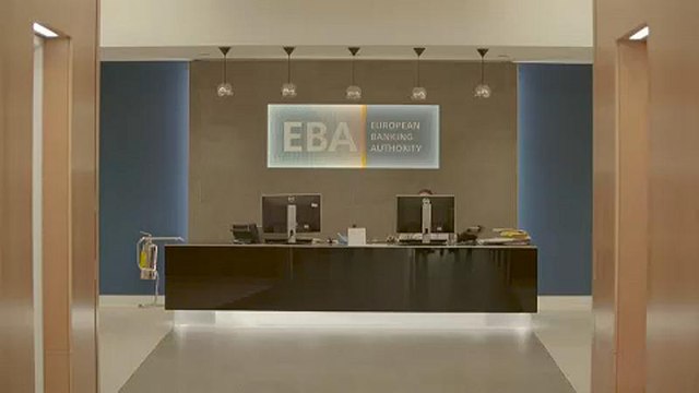 Брексит : банковский регулятор переезжает из Лондона в Париж