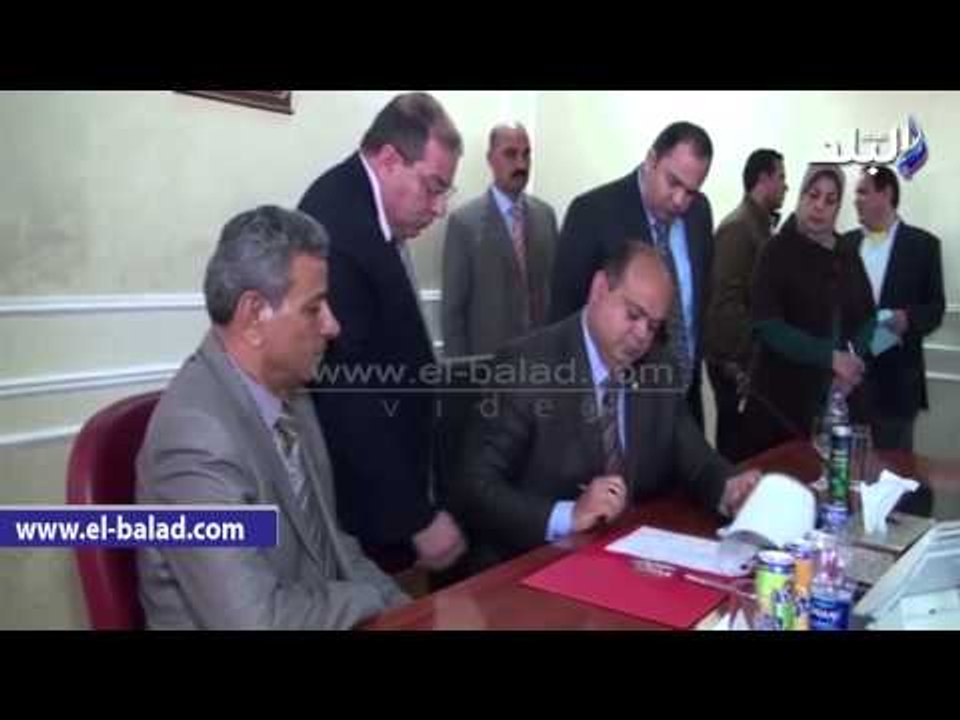 توقيع وثيقة اتفاق لتنظيم عبور الشاحنات المصرية الى ليبيا