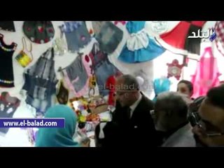 محافظ أسوان يفتتح معرض الأنشطة التربوية والثقافية