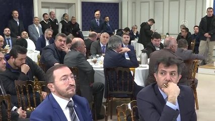 Bakan Kurum, Muhtar Adaylarıyla Bir Araya Geldi