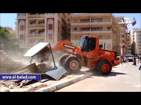 مدير أمن مطروح يقود حملة لإزالة الإشغالات والمباني المخالفة‎