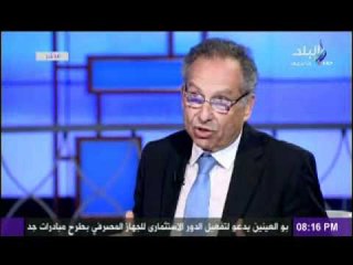 ممدوح حمزة يتهم الاخوان (بأخونة) مصر