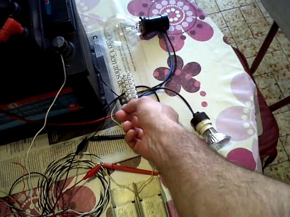 La enegia reactiva de pulsos, descargas de 100W con solo 3W en carga
