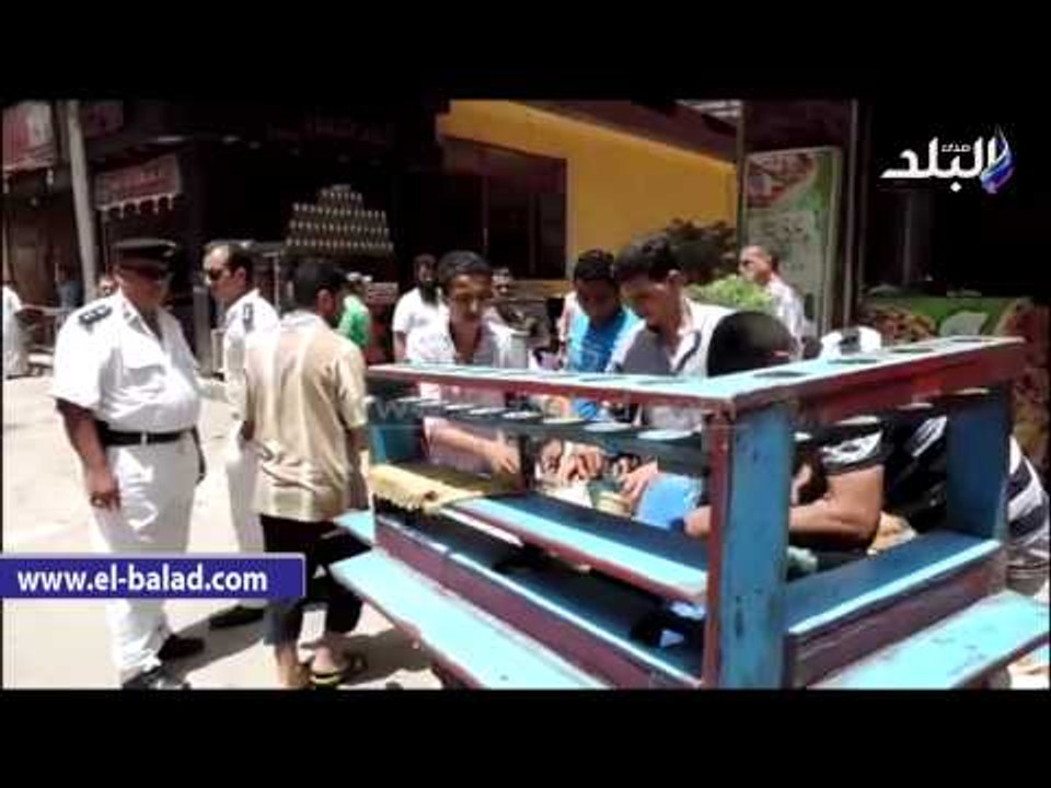 حملة مكبرة لإزالة إشغالات الباعة الجائلين بالعجمي